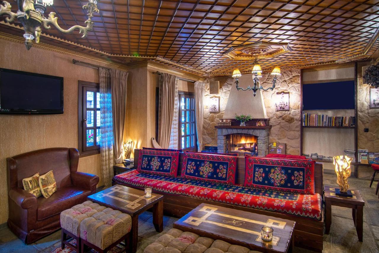 Hotel Kassaros Metsovo Exterior photo