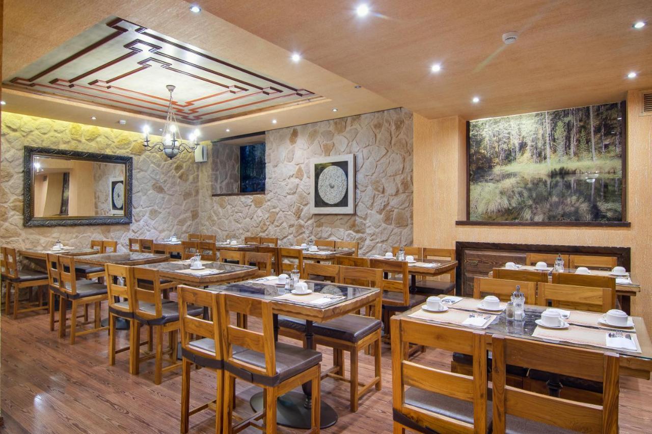 Hotel Kassaros Metsovo Exterior photo